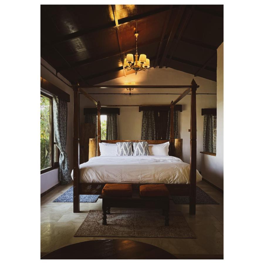 Hotel Mulberry House Almora Esterno foto
